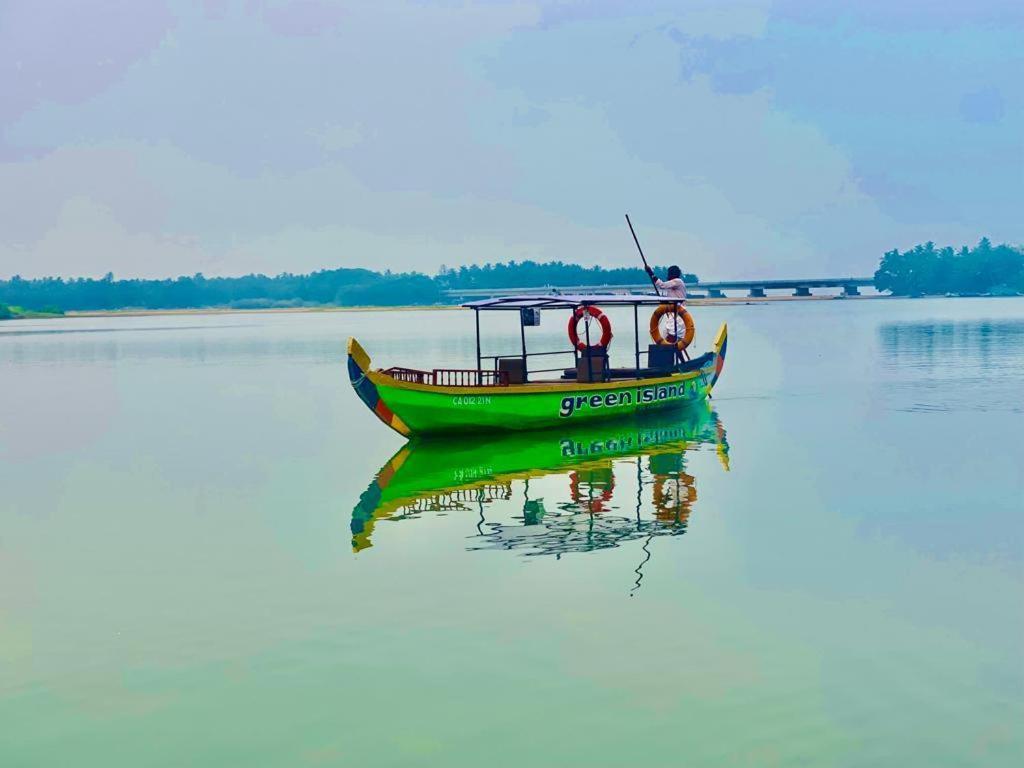Green Island Homestay Riverside Kozhikode Dış mekan fotoğraf